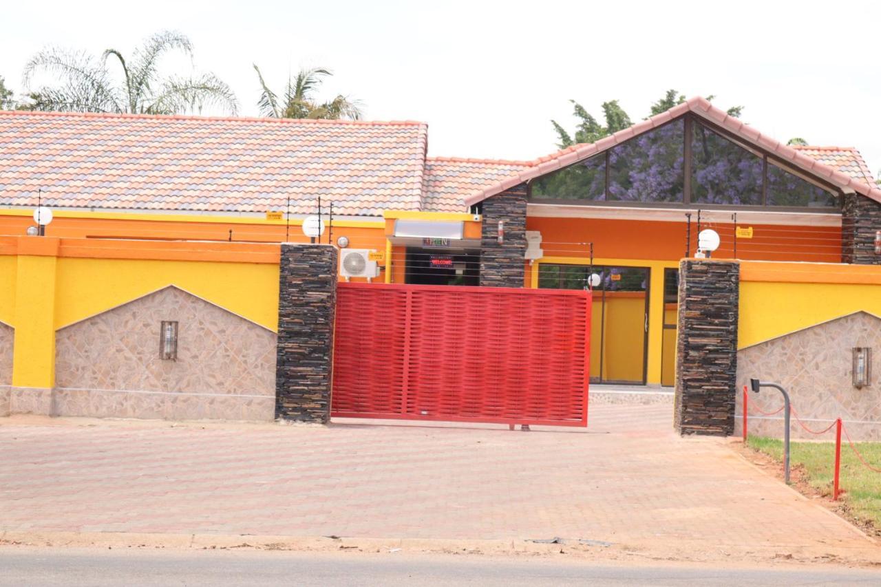 Princess Lodge Rustenburg Extérieur photo